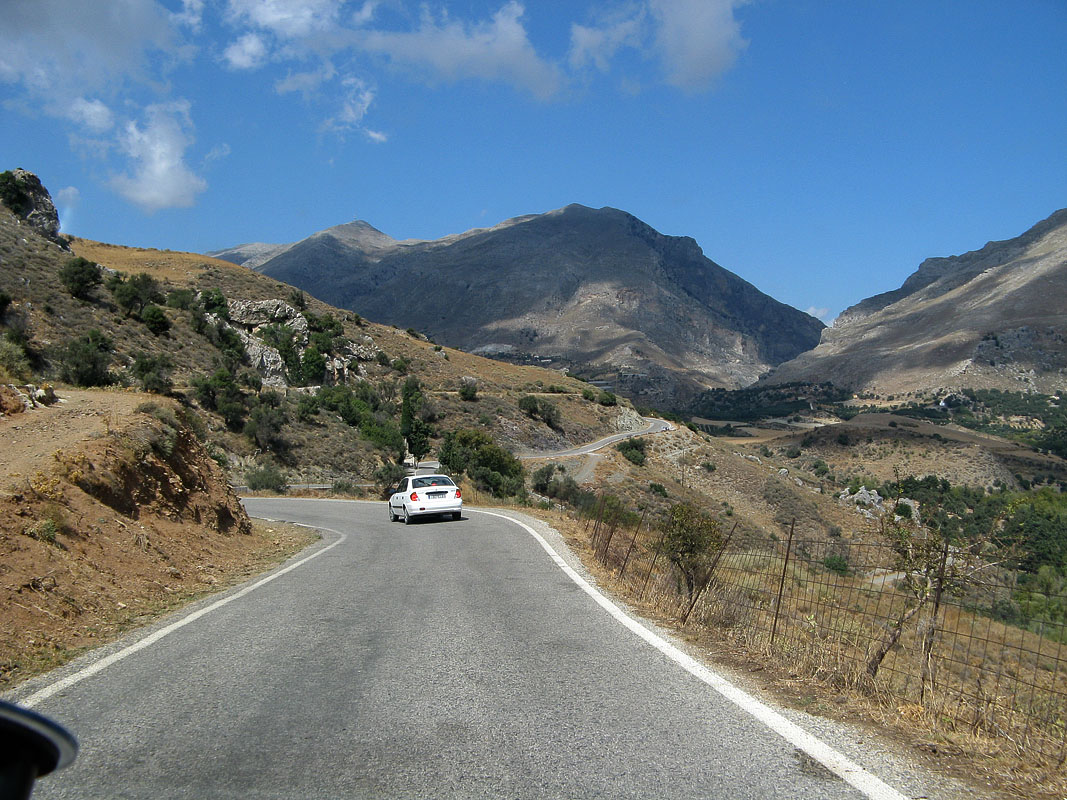 Kotsifou gorge